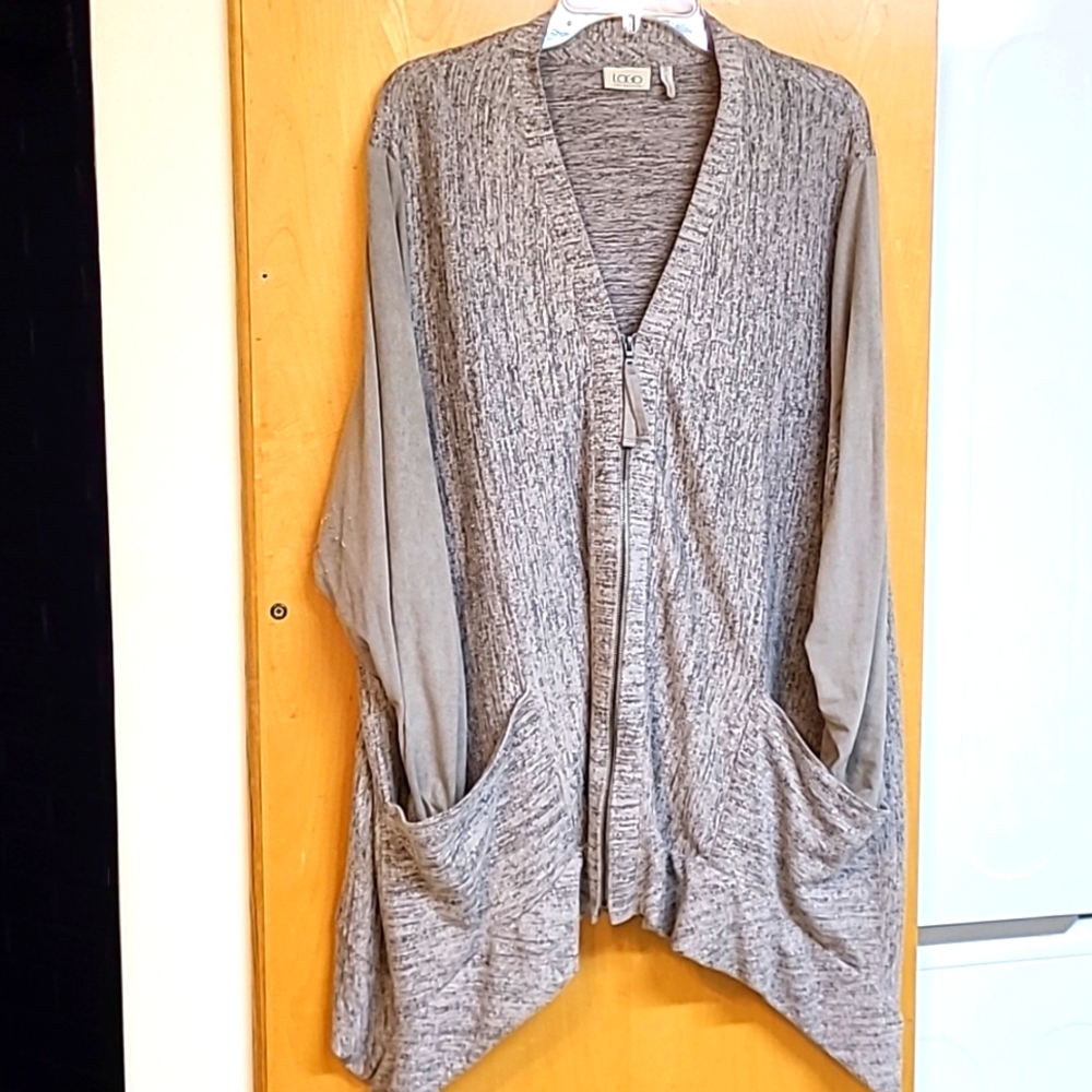 Logo Cardigan